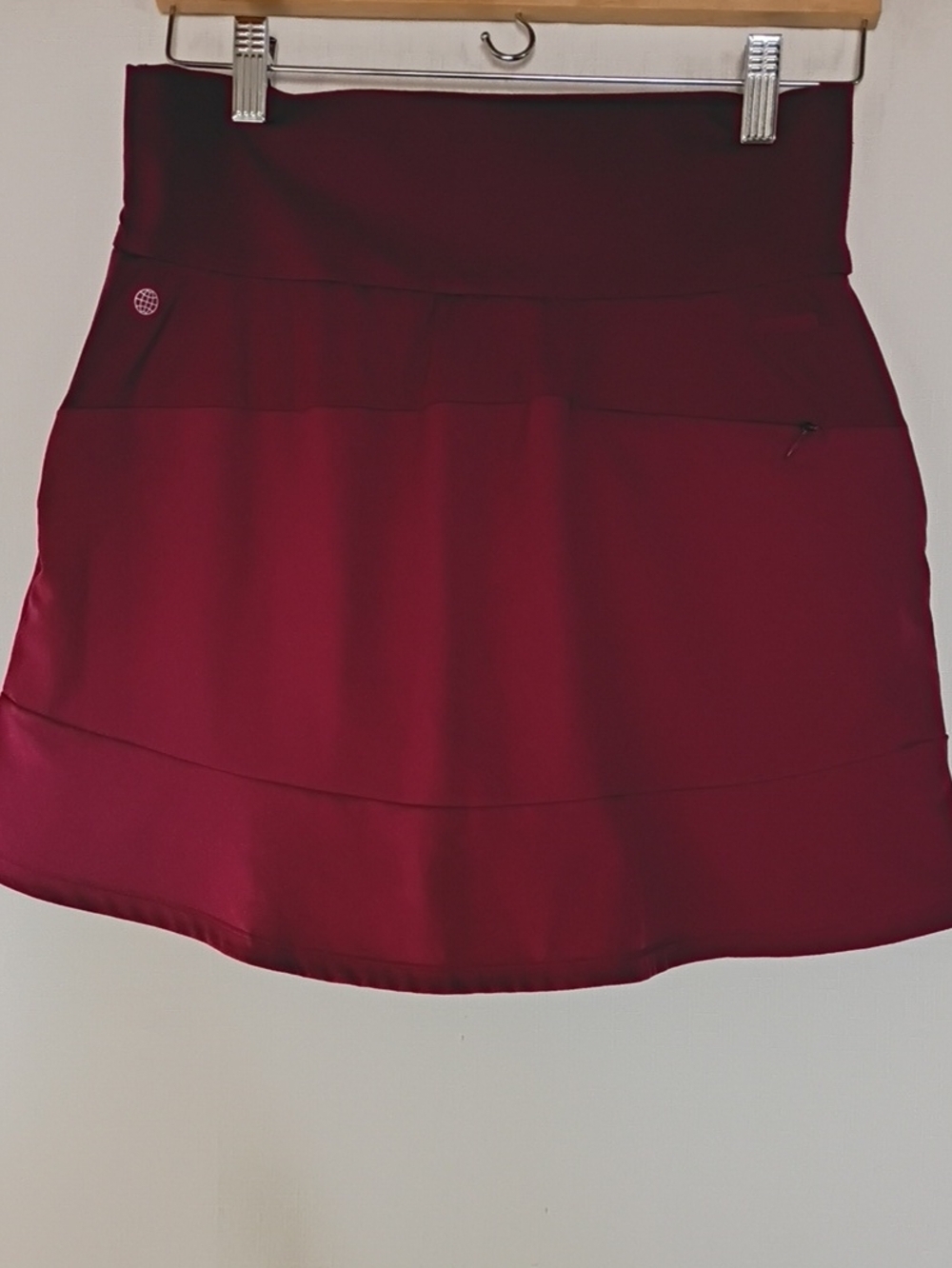 Adidas Women's Golf Skort Size S Burgundy